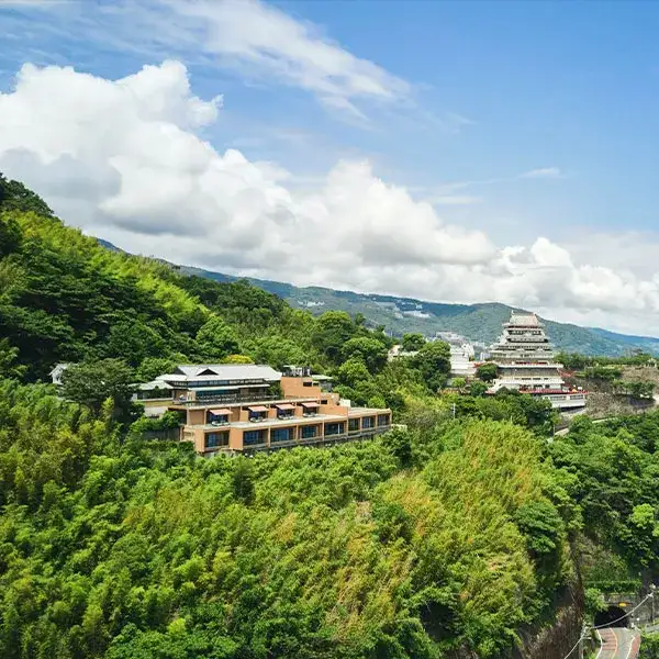 写真：ホテル全景