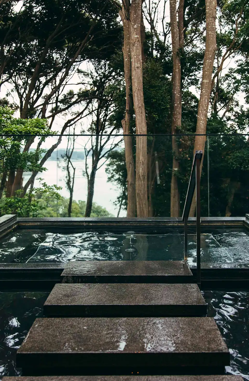 THE HIRAMATSU HOTELS & RESORTS 賢島