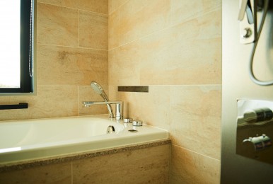 本棟ツイン（バスルーム）