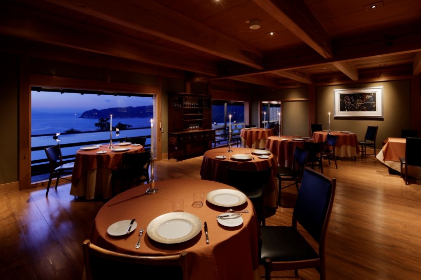 THE HIRAMATSU HOTELS ＆ RESORTS 熱海数寄屋造りのダイニング