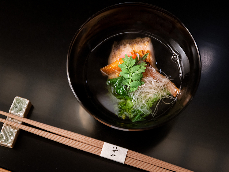 シンプルな一皿に自信が漲る。