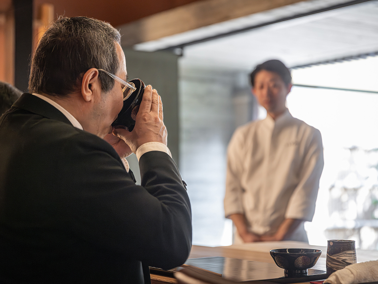 素材の味を活かしきったひと皿に「旨い」と、ひとこと。